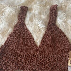 NWT  🆕 
dreamers by debut  Color is Rust Crochet top